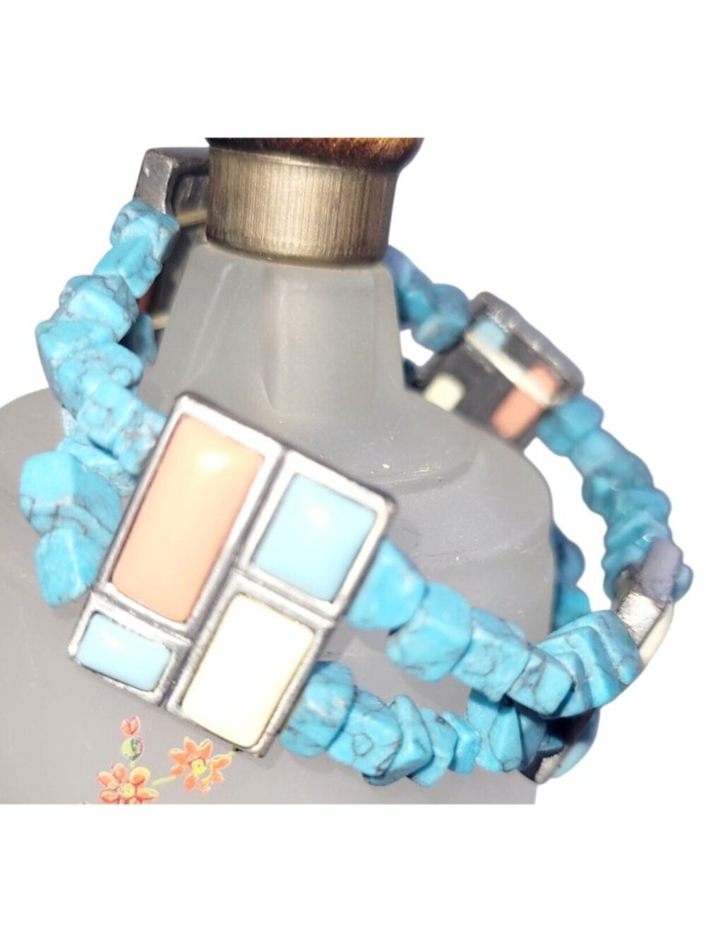 Vintage Boho Southwestern White Blue Turquoise Chips Beaded Stretch Bracelet - Picture 5 of 7